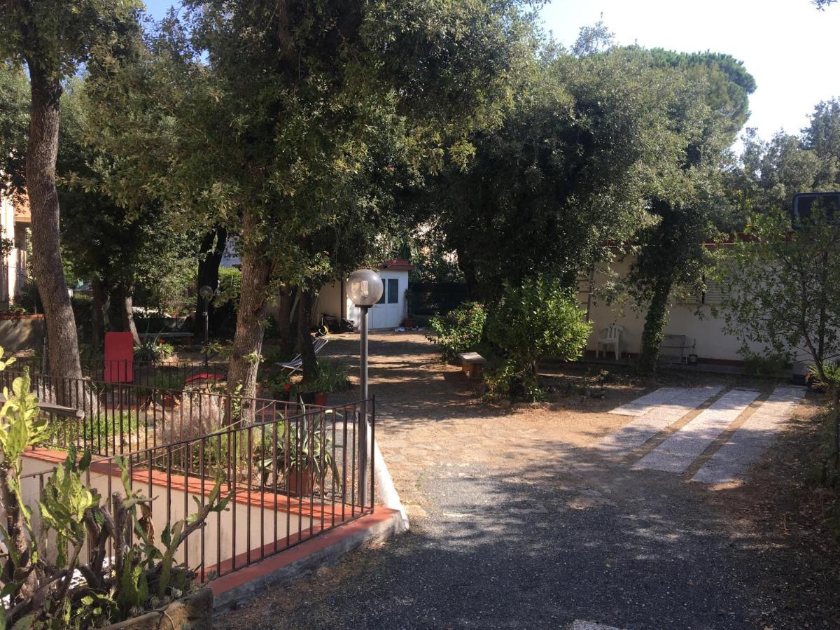 Giardino Ovest - A Pochi Passi Dal Mare Apartment Сан Винченцо Екстериор снимка