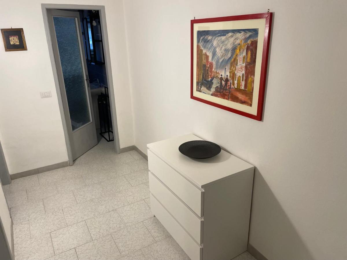 Giardino Ovest - A Pochi Passi Dal Mare Apartment Сан Винченцо Екстериор снимка
